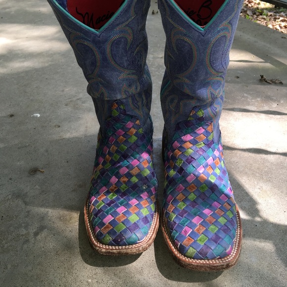 macie bean unbeweavable boots